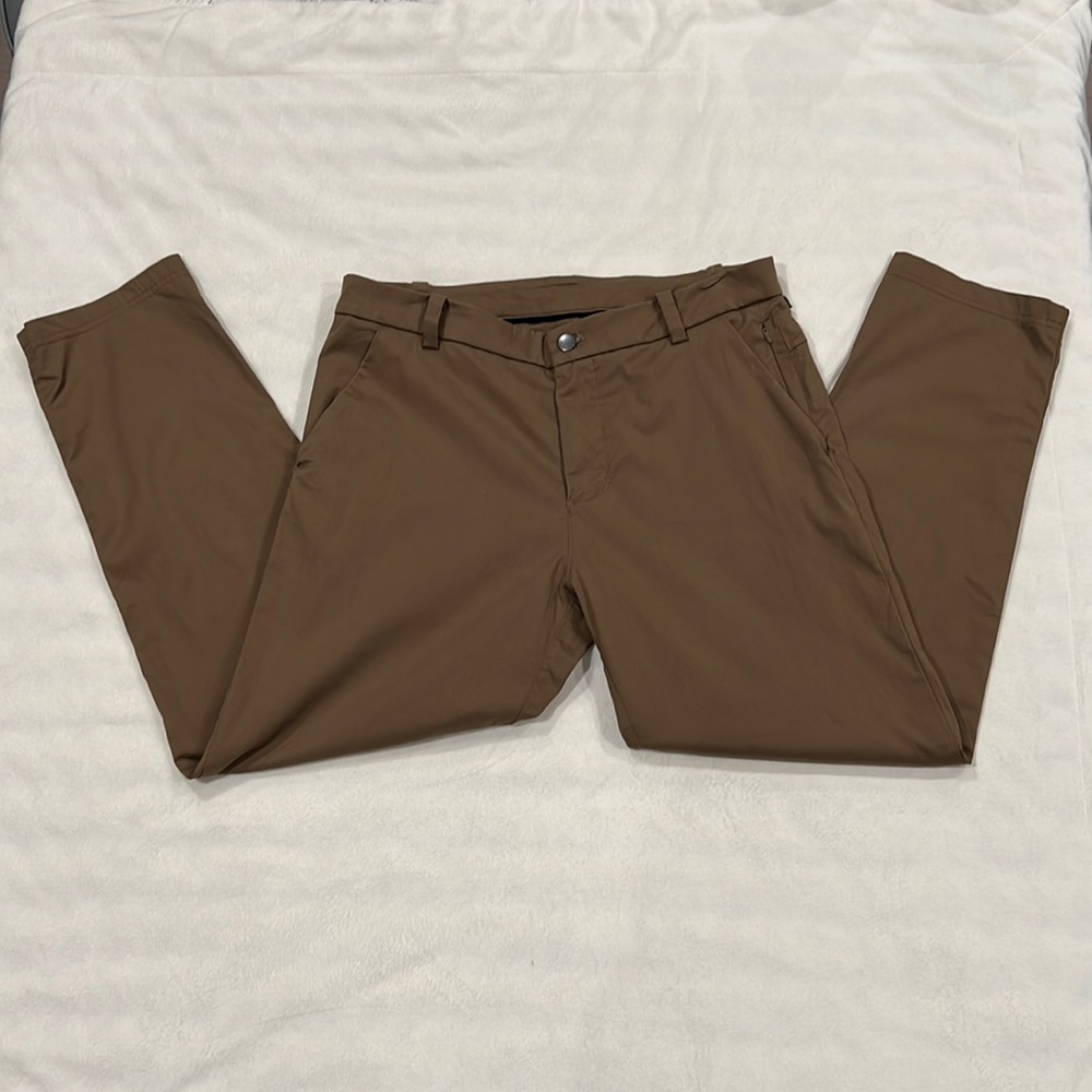 Lululemon Men’s 32”x 27” Commission Pant Classic - Artifact Color - Picture 2 of 11